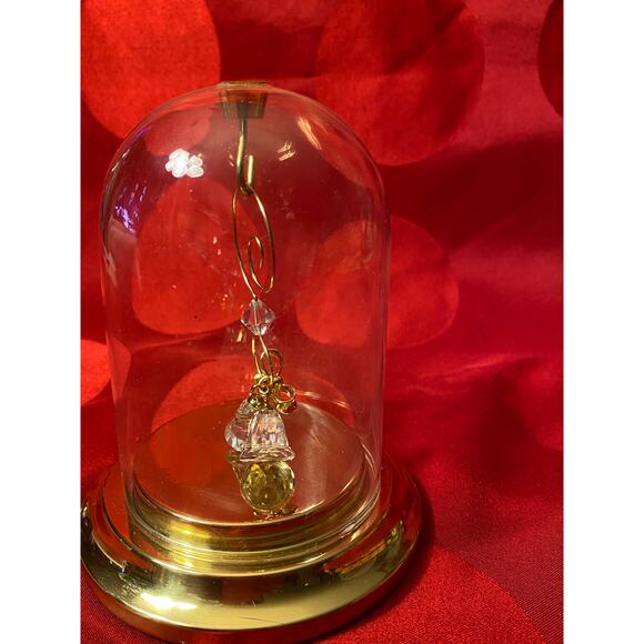 Vintage Pair of .75 in Crystal Bells with Gold Bow Decor Under Glass Cloche EUC - Picture 3 of 16